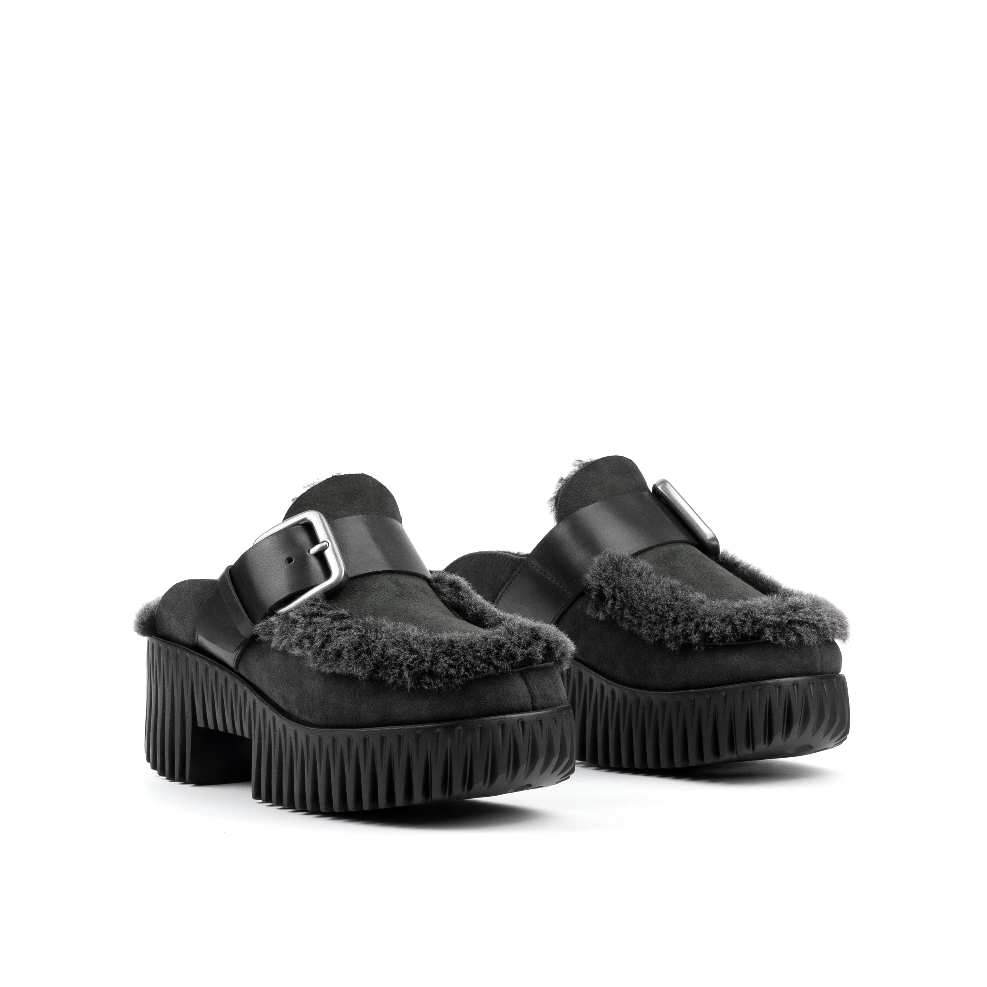 PLIA AMBER BLACK
